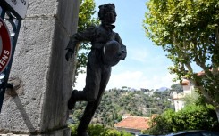 A statue of William Webb-Ellis at the entrance of the cemetery in Menton