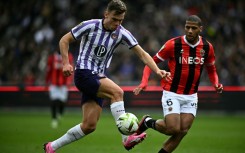 Thijs Dallinga (L) in action for Toulouse against Nice earlier this season