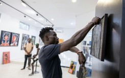 After having exhibited his work in France and the United States, Doff has started a residence programme in N'Djamena to help up-and-coming artists