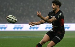 Romain Ntamack scored for Toulouse as they went back to first place in the Top 14