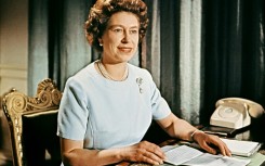 Queen Elizabeth II took the news 'very calmly and without surprise'