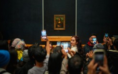 The Louvre is suffering from too many visitors