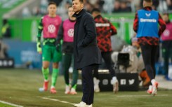 Bayer Leverkusen coach Xabi Alonso watches on against Wolfsburg