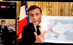 Macron will tell Trump not to 'be weak' with Putin in a meeting next week