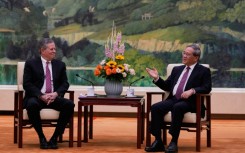 Chinese Premier Li Qiang met with US Senator Steve Daines in Beijing