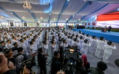 Regional heads taking their oath of office during their inauguration by Indonesian President Prabowo Subianto at the Presidential Palace in Jakarta