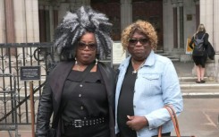 Members of Chagossian community arrive at London court after UK-Mauritius deal blocked