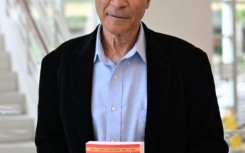 Robert Zubrin's book "The Case for Mars" has won praise from Elon Musk