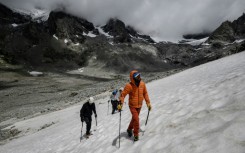 Scientists warn that glaciers could all but disappear by 2100