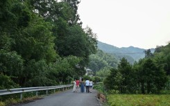Female guests at 'Her Space' take a stroll in eastern China's Zhejiang province