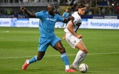 Giovanni Leoni (R) is set to join Liverpool from Parma