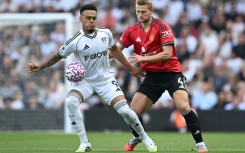 Manchester United defender Matthijs de Ligt (R)