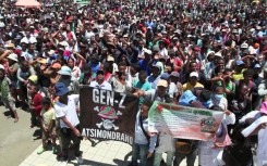 Thousands gather in Antananarivo as Rajoelina dissolves parliament