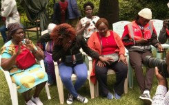 Kenyans gather in Nairobi to mourn opposition leader Odinga's death