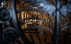 Sunday's raid targetted the Gallerie d'Apollon (Apollo's Gallery)