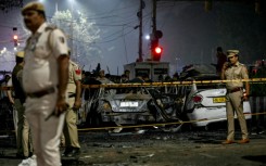 Indian forensic teams are scouring the site of the explosion near Delhi's Red Fort for indications of what caused the blast
