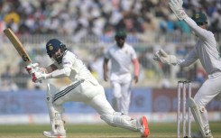 KL Rahul (L) added a gritty 39 to help India close in on a first innnings lead in the opening Test against South Africa at Eden Gardens in Kolkata
