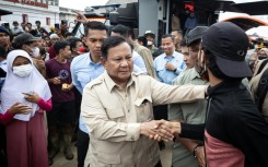Indonesian President Prabowo Subianto met residents displaced by floods, acknowledging the condititions were 'difficult'