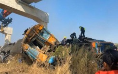 Rescuers search for survivors after Thailand crane collapse