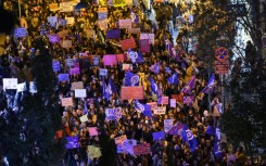 Thousands marched in Istanbul, despite a ban
