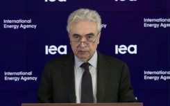 IEA says members to release 400 mn barrels from oil reserves