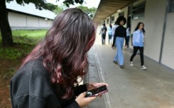 Hundreds of UK teenagers will trial social media bans and time limits on apps as the government mulls measures to keep children safe online