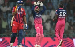 Jofra Archer (R) picked up three wickets as Rajasthan defended a modest target against Lucknow