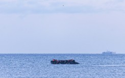 Britain and France have signed a new three-year deal on security operations to stop the crossings