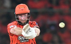Heinrich Klaasen top-scored for Hyderabad with 69 as they took over top spot in the IPL standings
