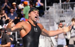 US swimmer Cody Miller rolled back the years to win the 50m men's breaststroke
