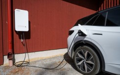 Residents in Hudiksvall plug in their electric cars to charge them or, intriguingly, power their homes