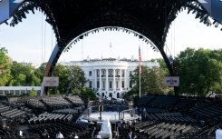 A massive lighting structure known as 'The Claw' was built over the fighting ring on the White House South Lawn