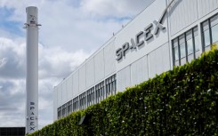 SpaceX announced the purchase of Cursor for $60 billion, further cementing its presence in artificial intelligence