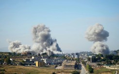 Smoke rises over the Lebanese city of Nabatieh after Israeli strikes carried out despite the announcement of a renewed ceasefire