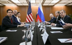 Sergei Lavrov (R) and Marco Rubio (L) met as Washington's focus has switched from mediating in Ukraine to dealing with Middle East war