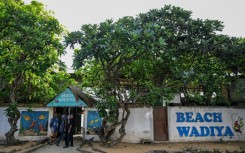 Sri Lanka's coastal conservation department has ordered Beach Wadiya to close, but the restaurant is taking the matter to court.