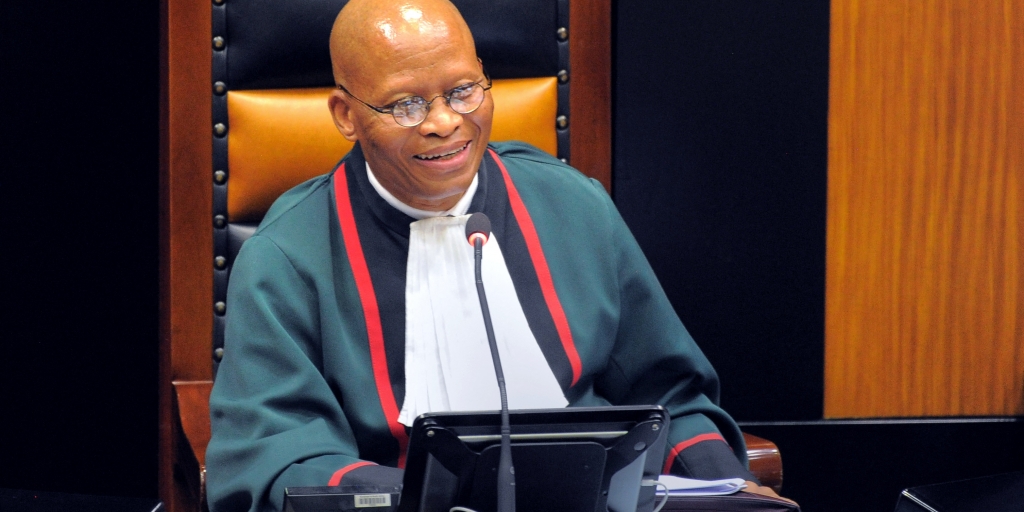 Mogoeng Mogoeng ordered to apologise for Israel comments - Vimarsana News