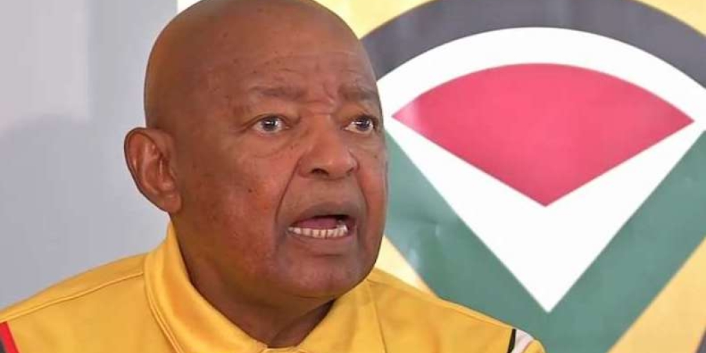 Fists fly at Cope press conference - Vimarsana News