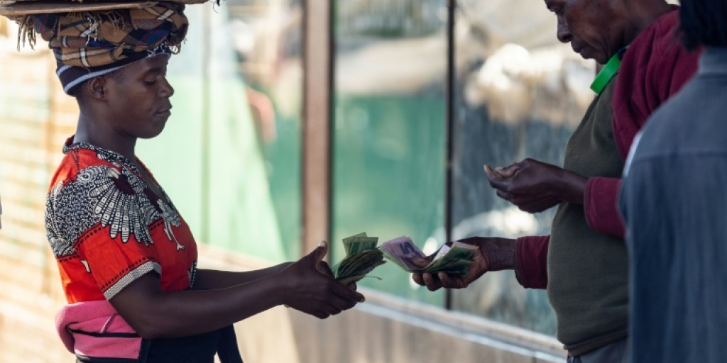 Zimbabwe's economic crisis worsens as inflation jumps - Vimarsana News