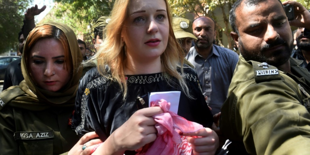 Czech model imprisoned in Pakistan over drugs is acquitted - Vimarsana News