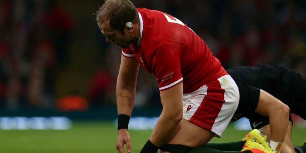 Wales captain Jones facing second shoulder operation - Vimarsana News