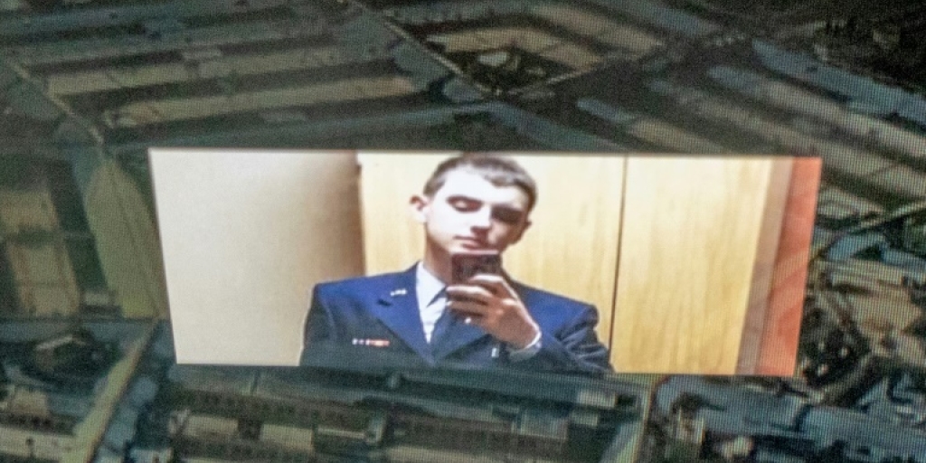 Airman charged as US vows to send message over documents leak