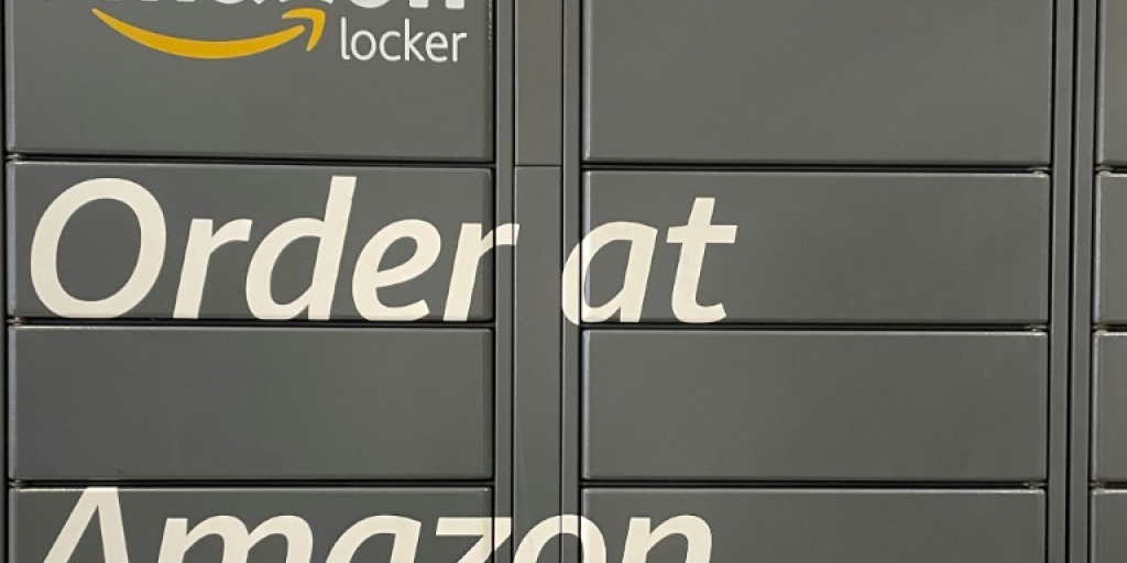Amazon cloud, ad revenue grows as shoppers remain cautious - Vimarsana News