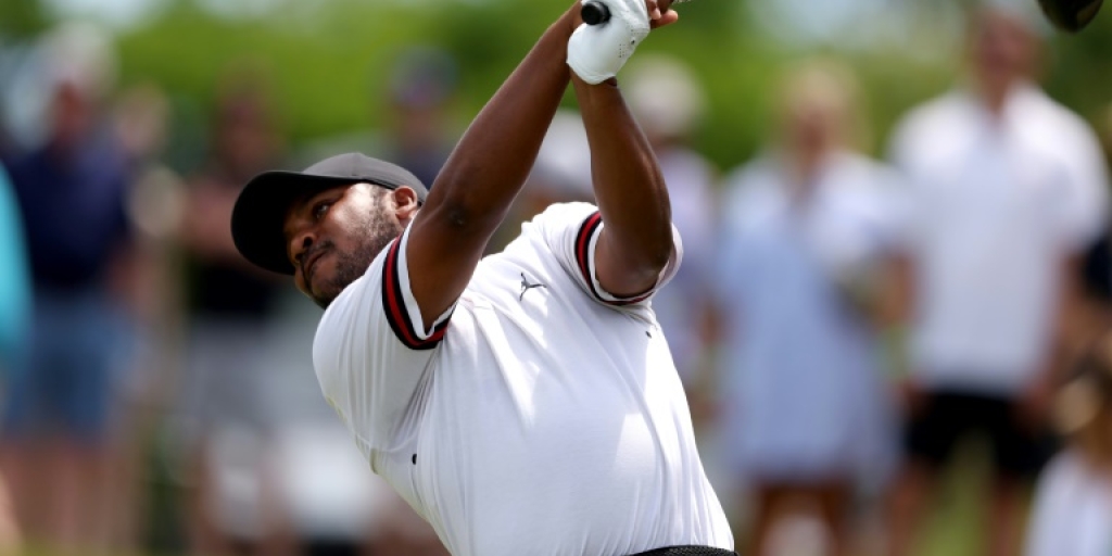 Varner wins first LIV title at DC event Varner wins first LIV title at DC event